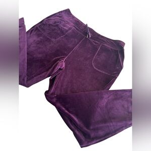 NWOT Purple Velour 32 Degrees Heat Women’s Jogger Sweats